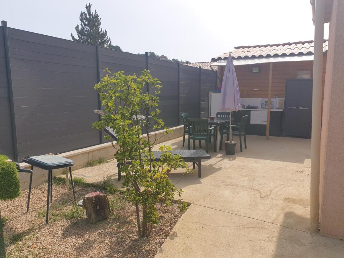 La Maison Du Bonheur Greoux-les-Bains Exterior photo